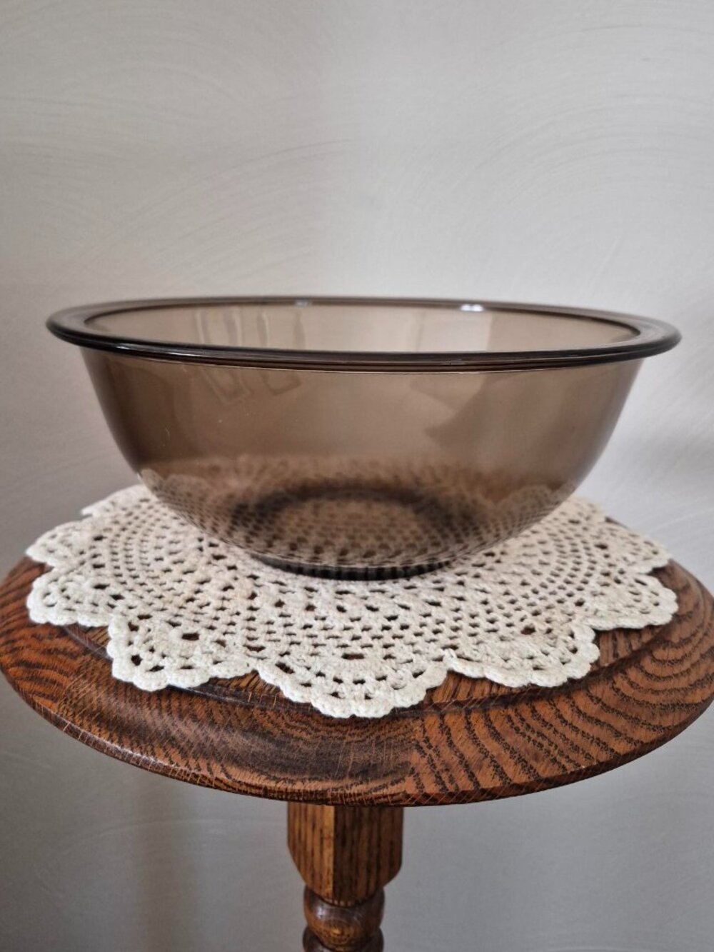 Pyrex Amber Glass Mixing Bowl #325, 2.5 L, 10 inches across top
